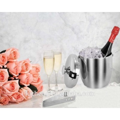 The portable round double-deck stainless steel ice bucket bar hotel stores red wine with ice buckets